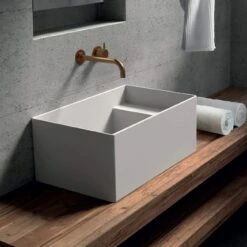 Porcelain Laundry Sink - 24 Inch