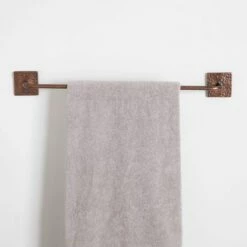 24 Inch Copper Towel Rod -A&E BATH & SHOWER Shop rmc24rod s life
