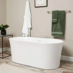 Una Acrylic Double Ended Freestanding Tub